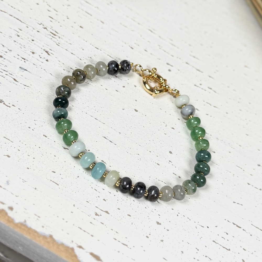 Green Gradient Gemstone Bead Bracelet